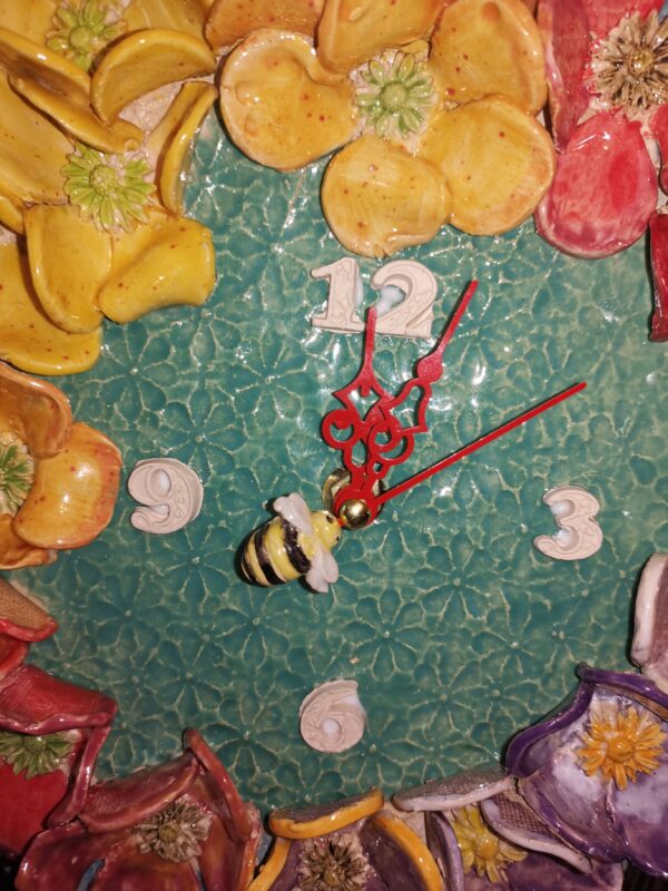 Wallclock Wild flowers daisies ceramics - Image 4