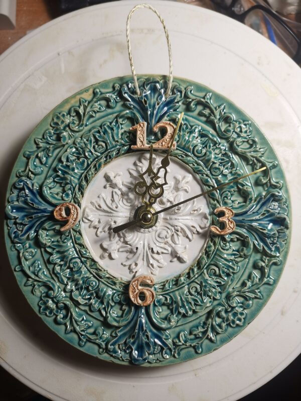 Wallclock baroque ceramic, handmade, size 7 inch