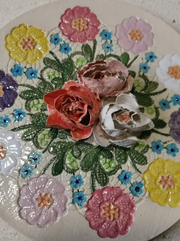 Ceramics plate 3D sculptural  thin flowers handmade. - Image 11