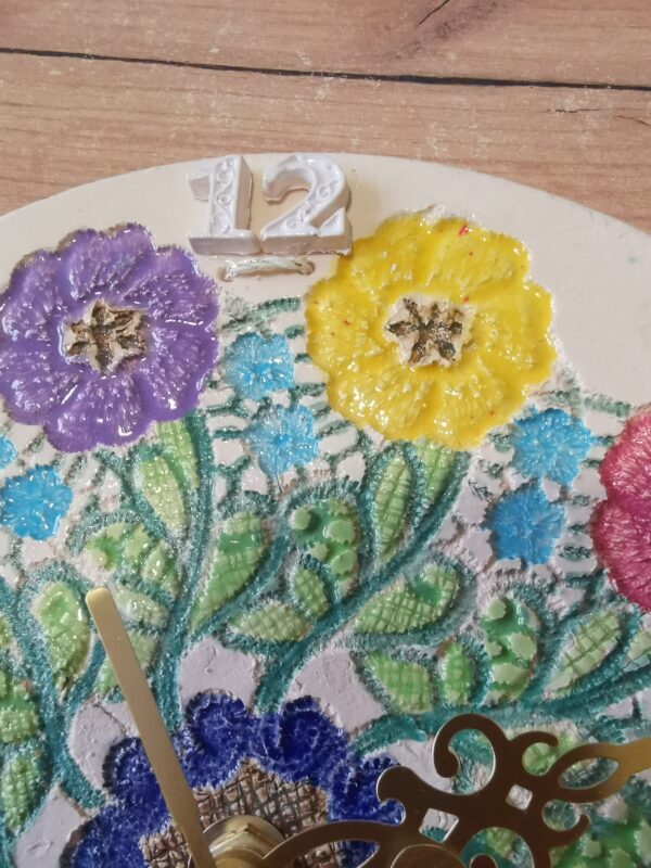 Wall clock Flowers ceramic  handmade. - Image 3