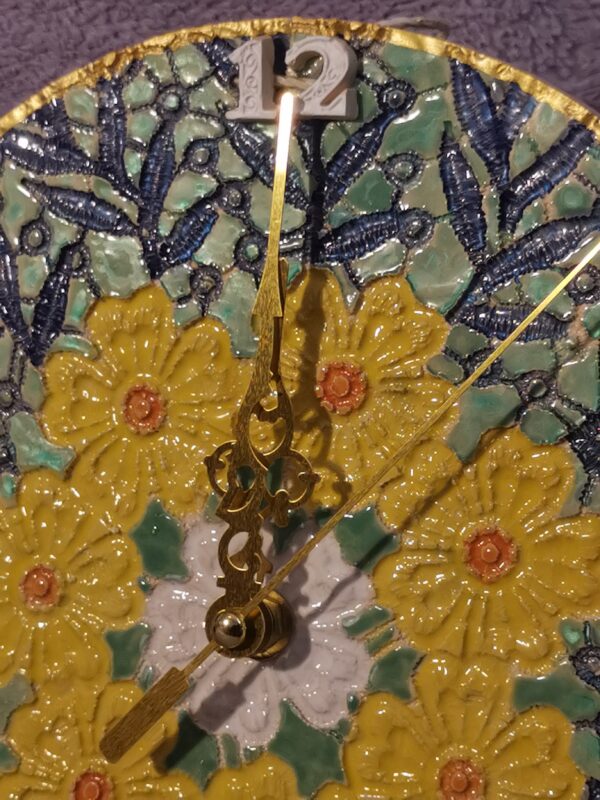 Wall clock painted  ceramic  handmade - Image 4