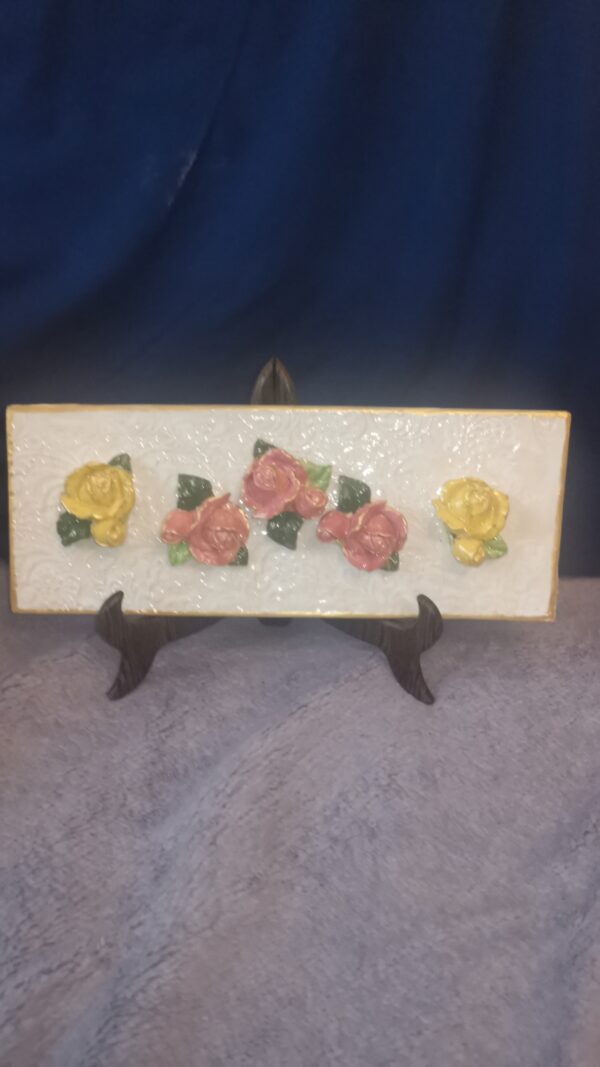 Roses sculptural rectangular ceramic plate,  handmade. - Image 5