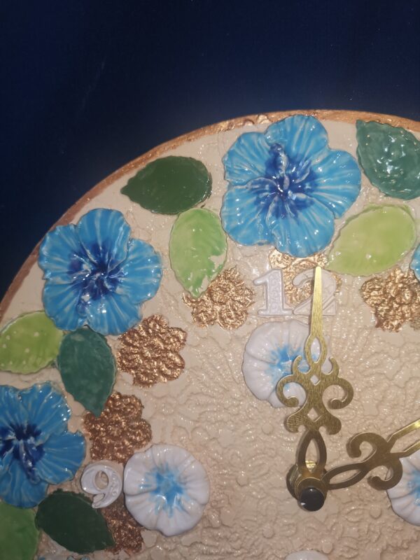 Wall clock sculptural flowers Ceramic handmade - Image 5