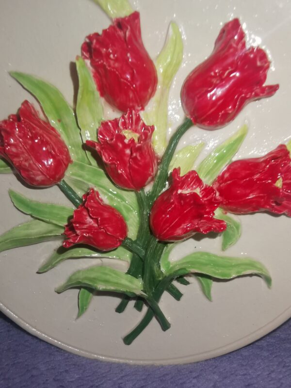 Tulips sculptural  ceramic plate  handmade - Image 6