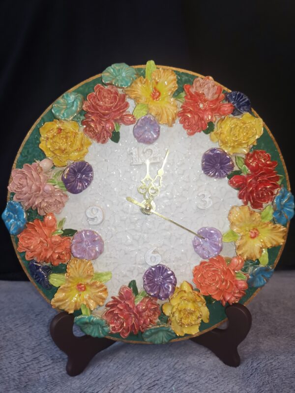 Wallclock 3D Sculptural flowers Bohemia ceramics, handmade - Image 2