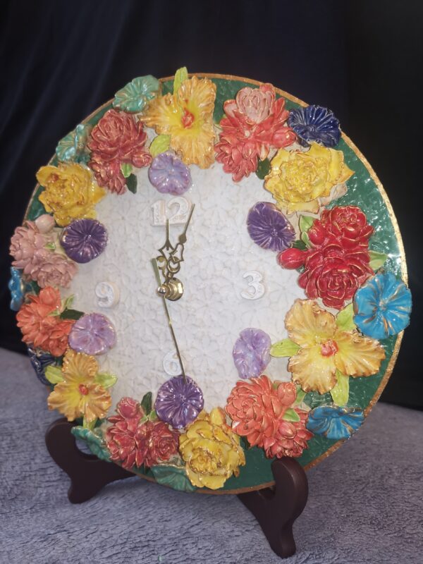 Wallclock 3D Sculptural flowers Bohemia ceramics, handmade - Image 11