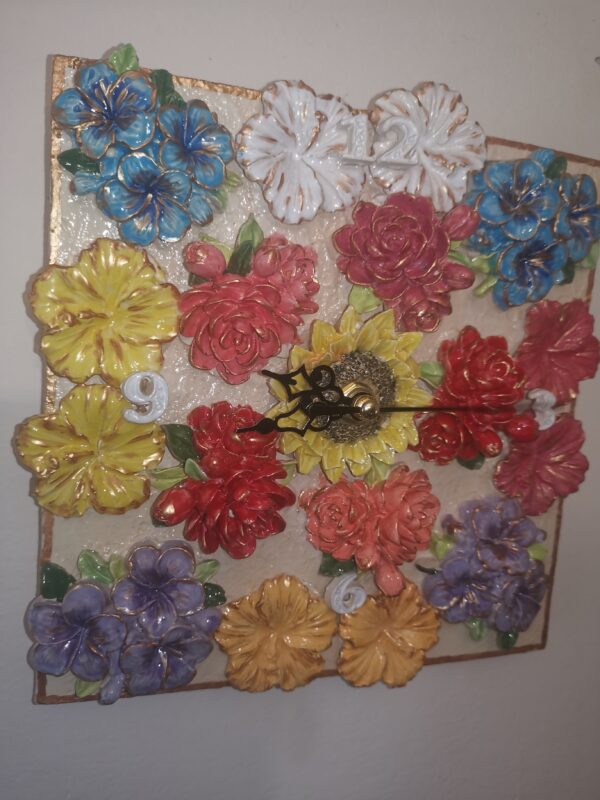 Wallclock Sculptural 3D bright colors flowers  ceramics, handmade, - Image 6