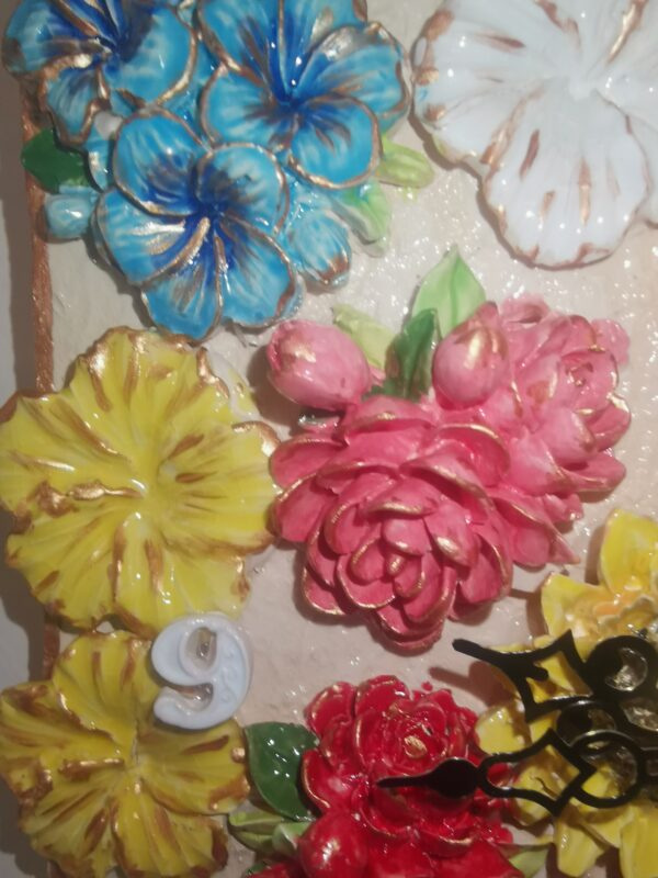 Wallclock Sculptural 3D bright colors flowers  ceramics, handmade, - Image 9