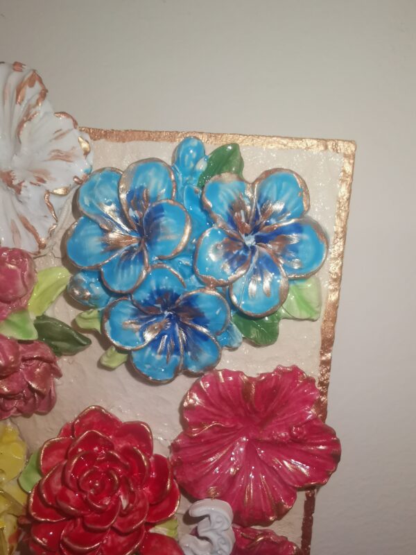 Wallclock Sculptural 3D bright colors flowers  ceramics, handmade, - Image 10