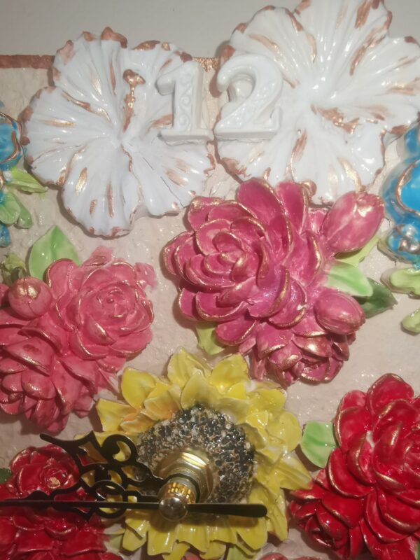 Wallclock Sculptural 3D bright colors flowers  ceramics, handmade, - Image 11