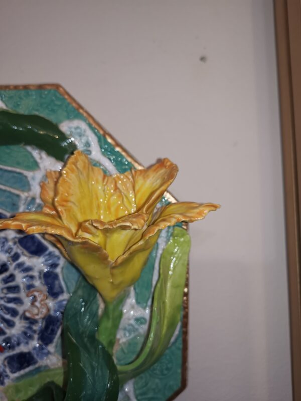 Wallclock Sculptural 3D Bohemia flowers  ceramics, handmade - Image 4