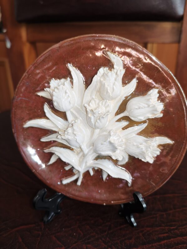Ceramics sculptural gold rose white tulips plate  handmade. - Image 2