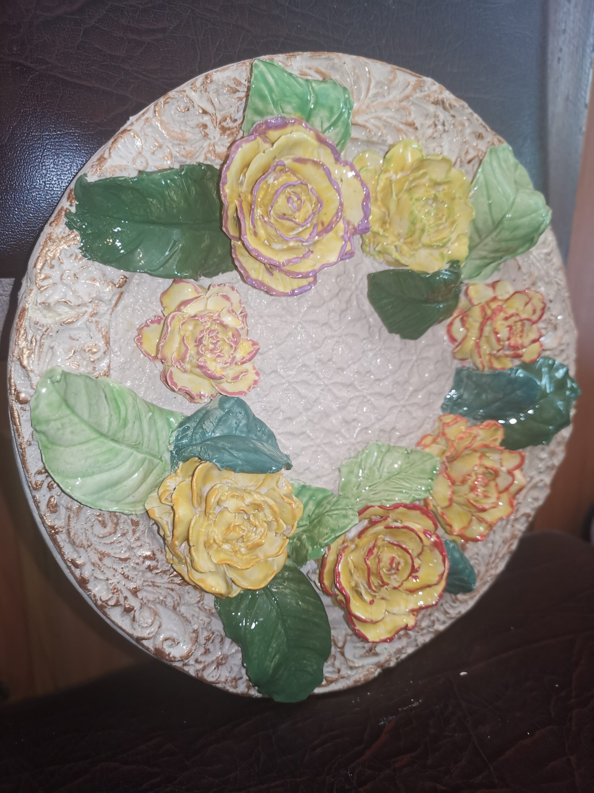 Roses ceramic sculpture 3D plate handmade - Image 3