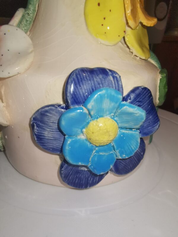 Vase flowers chamomile ceramic handmade - Image 5