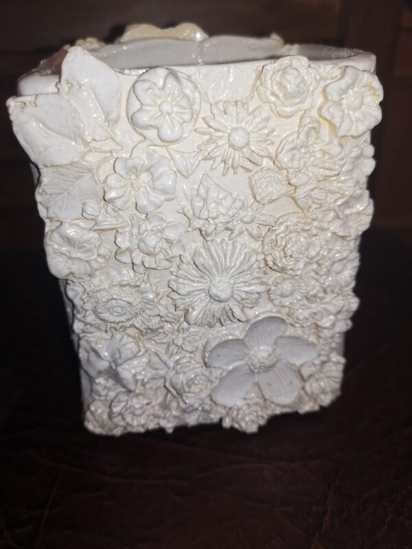 Vase flowers ceramic handmade. - Image 5