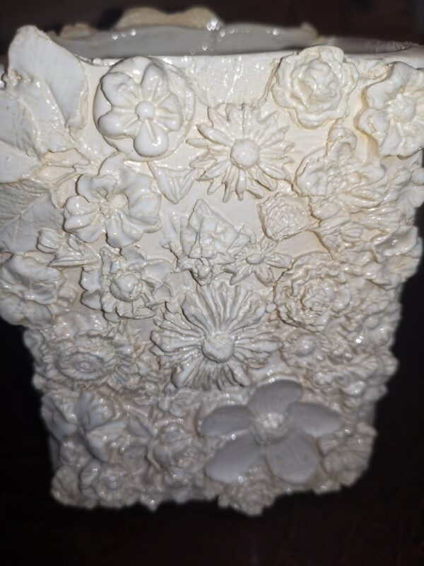 Vase flowers ceramic handmade. - Image 9