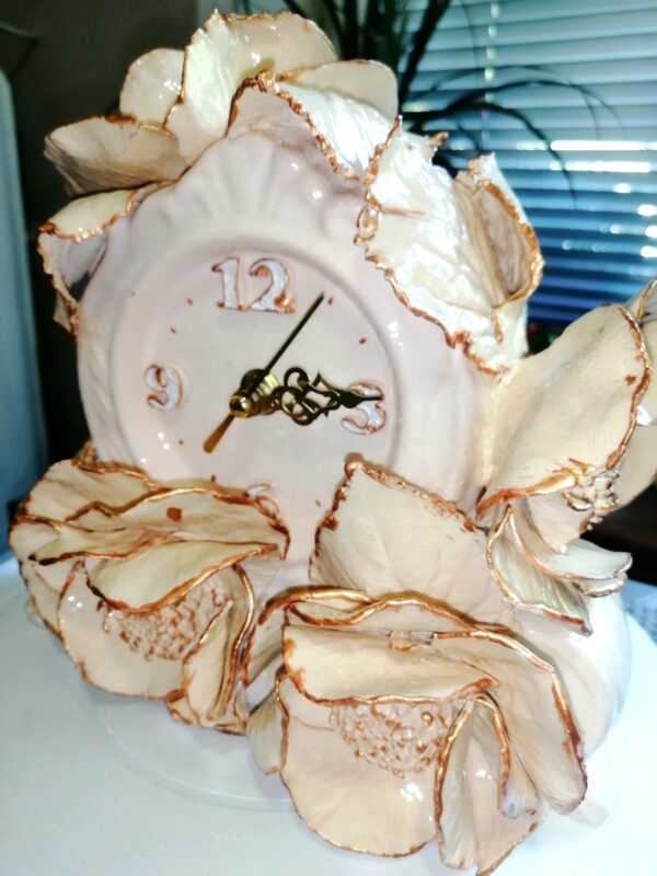 Clock Ceramic with flowers biege handmade - Image 5