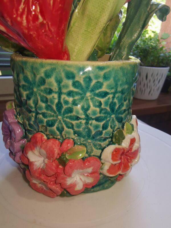 Vase small round with flowers ceramic handmade - Image 4