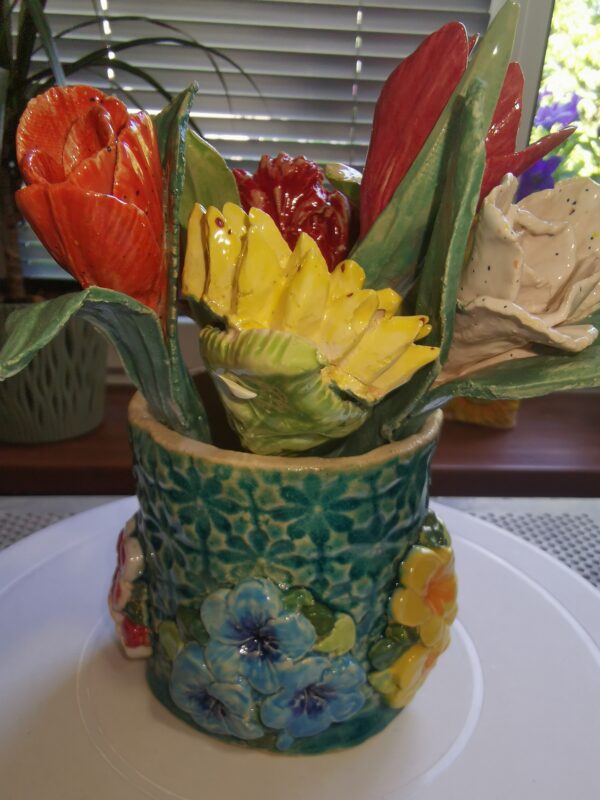 Vase small round with flowers ceramic handmade - Image 8